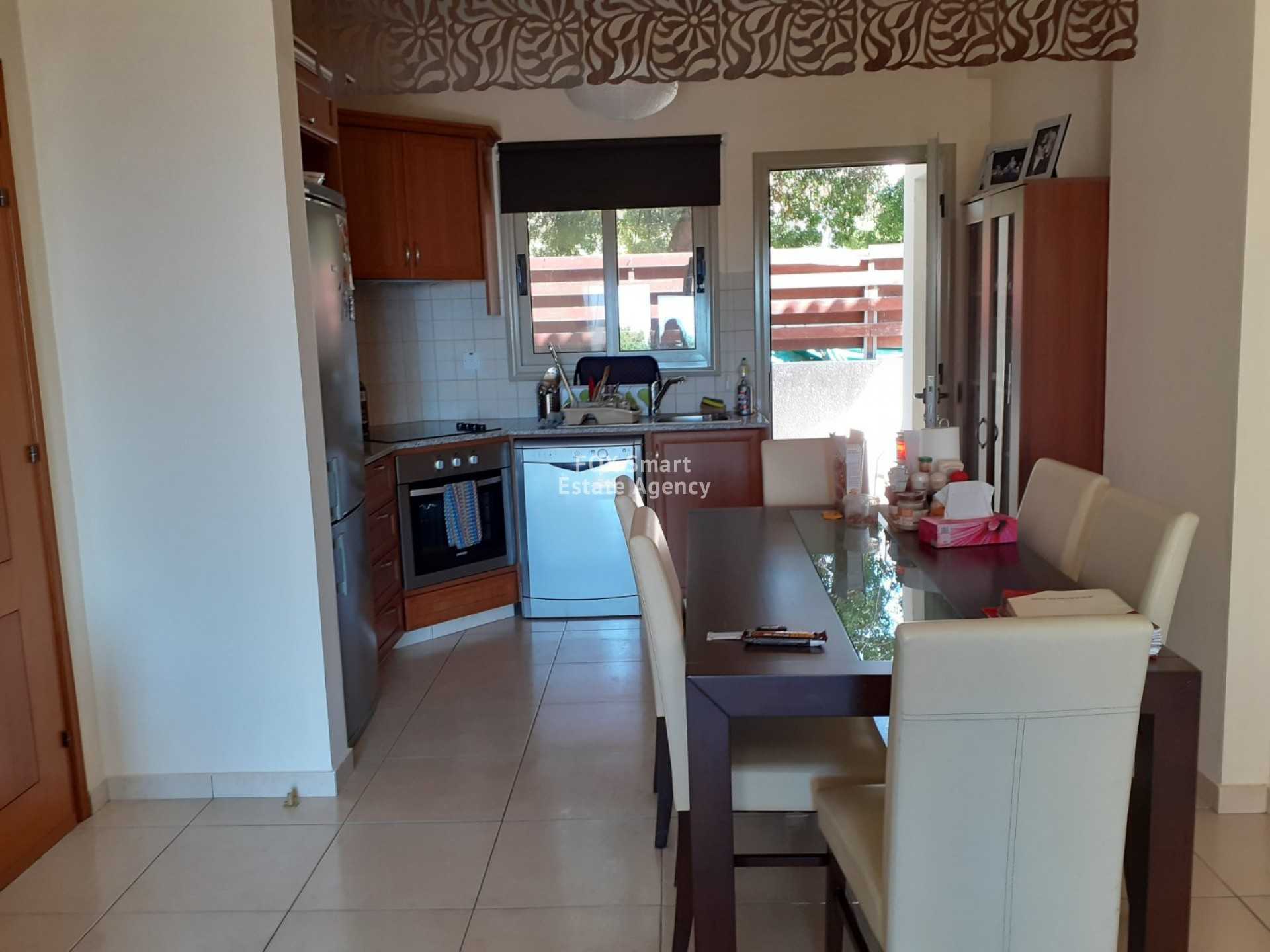 Condominium in Tala, Paphos 10995010