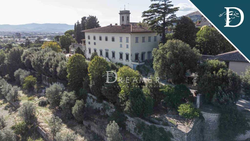 Résidentiel dans Calenzano, Tuscany 10995053