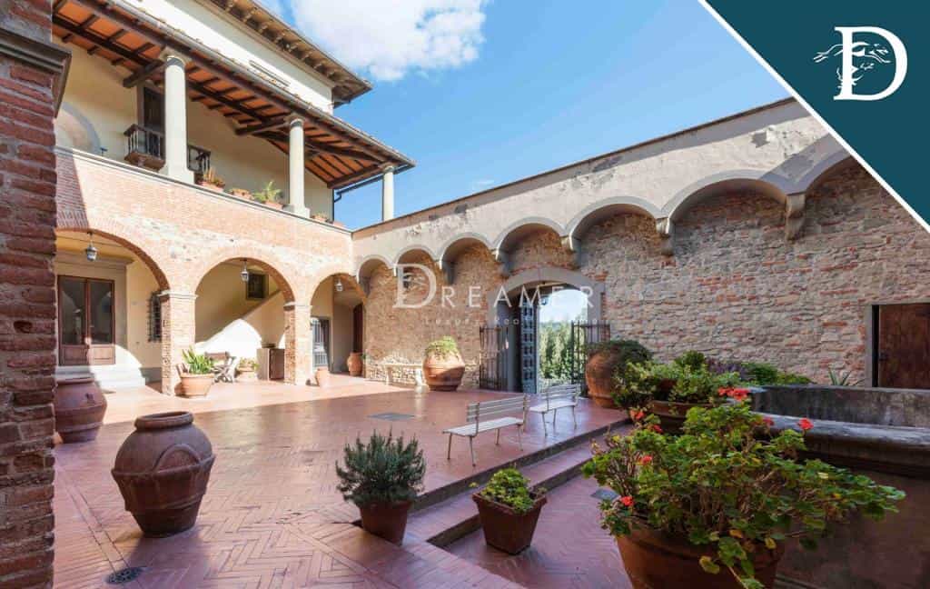 Residential in Calenzano, Tuscany 10995053