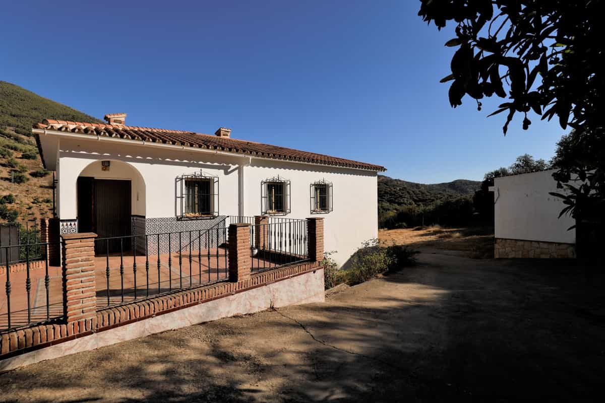 Dom w Alcaucin, Andalusia 10995063
