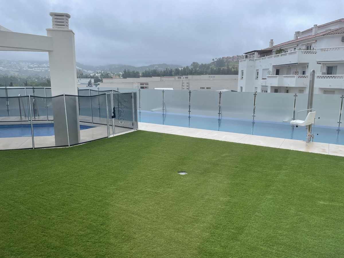 Condominium in Marbella, Andalucía 10995240