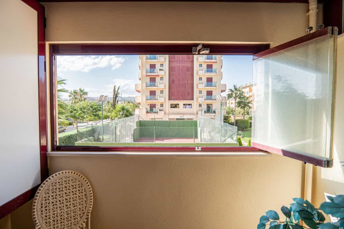 Condominium in Torre del Mar, Andalucía 10995461
