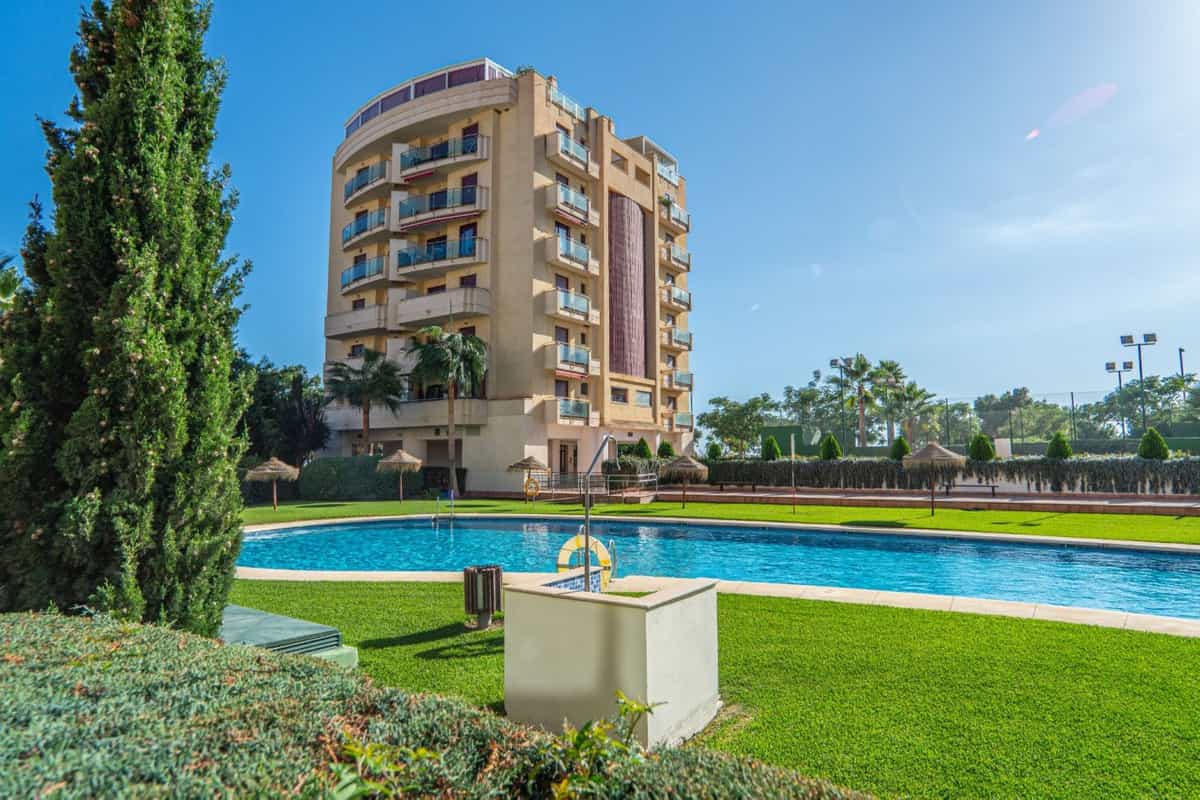 Condominium in Torre del Mar, Andalucía 10995461