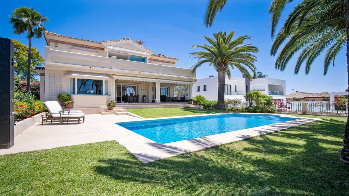 House in Marbella, Andalucía 10995594