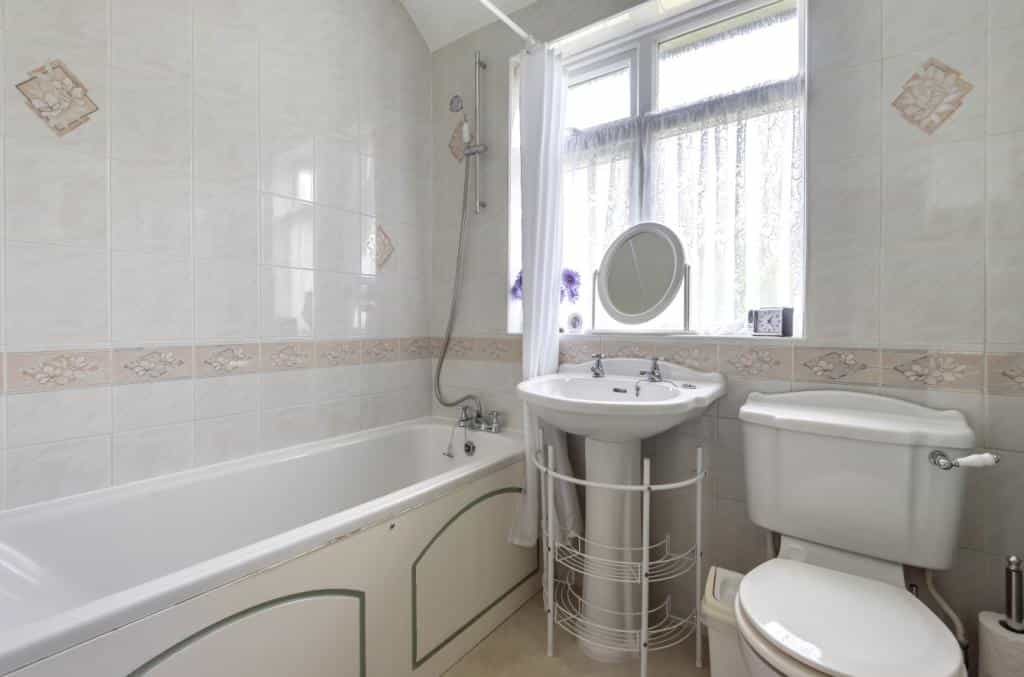 House in Elmers End, Bromley 10995760