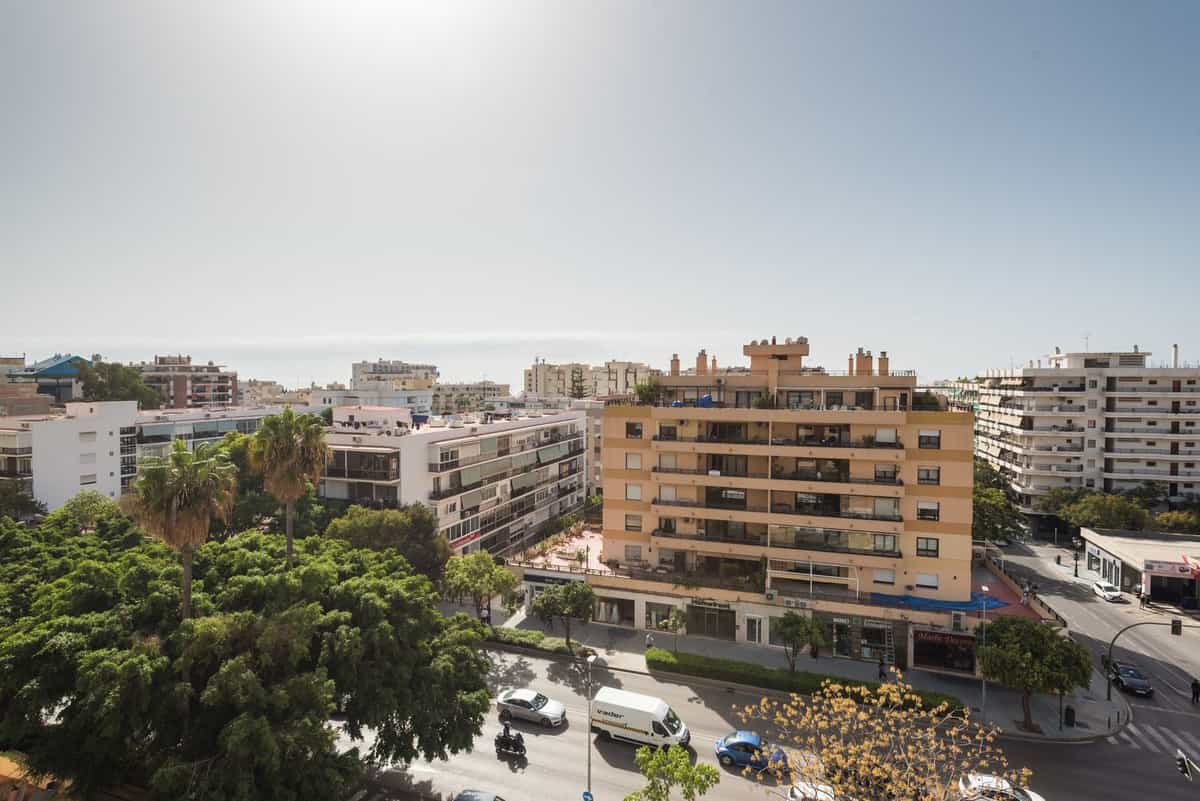 Condominium dans Marbella, Andalousie 10995929