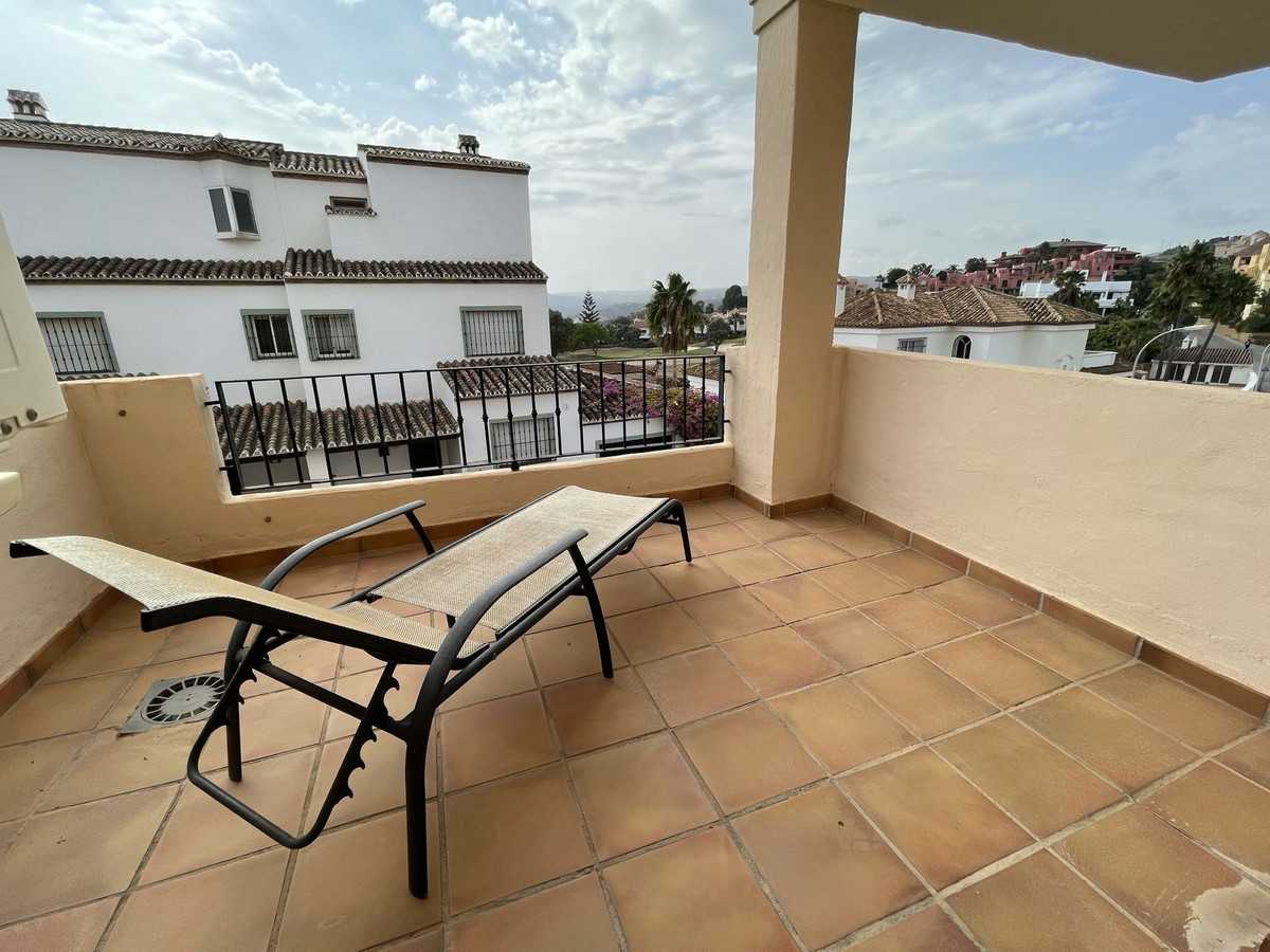 公寓 在 Puerto de la Duquesa, Andalusia 10996297