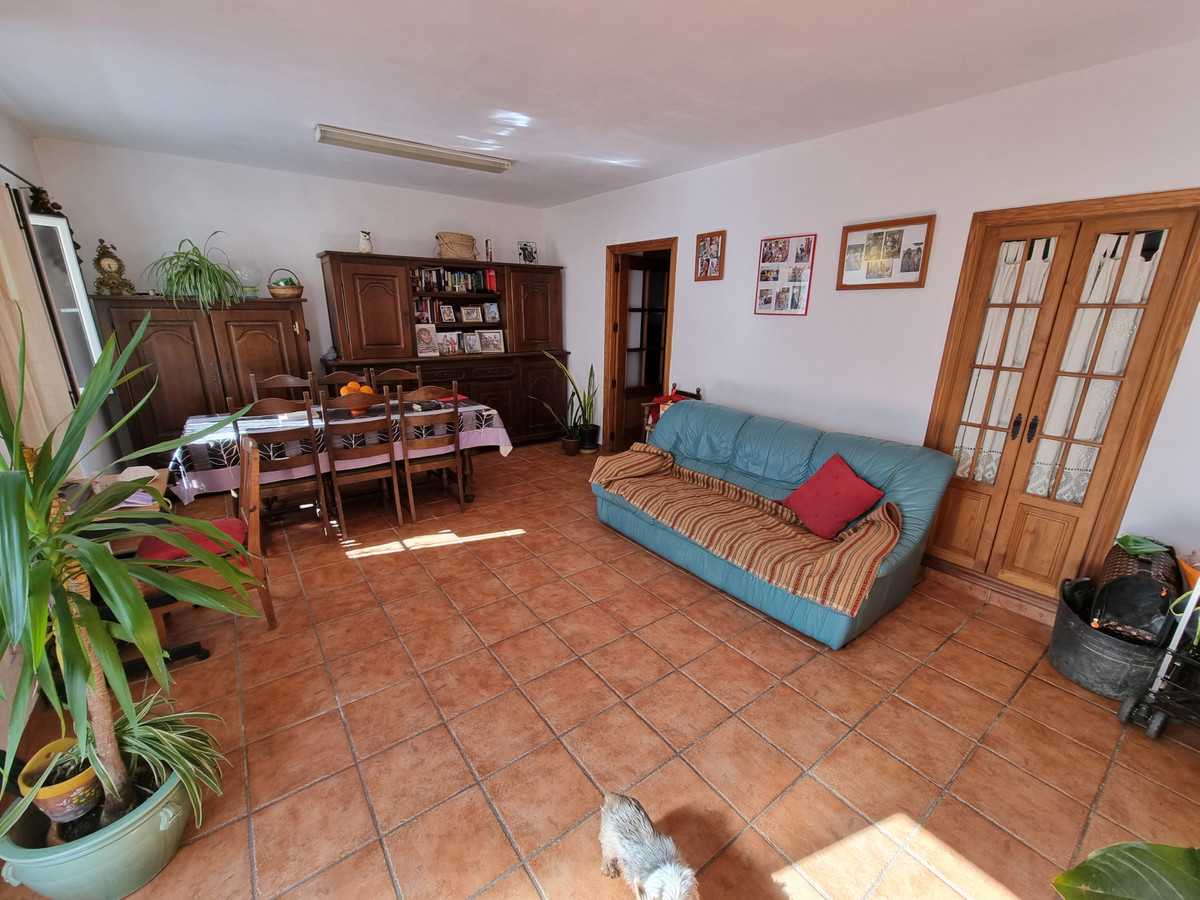 Rumah di Casares, Andalusia 10996590