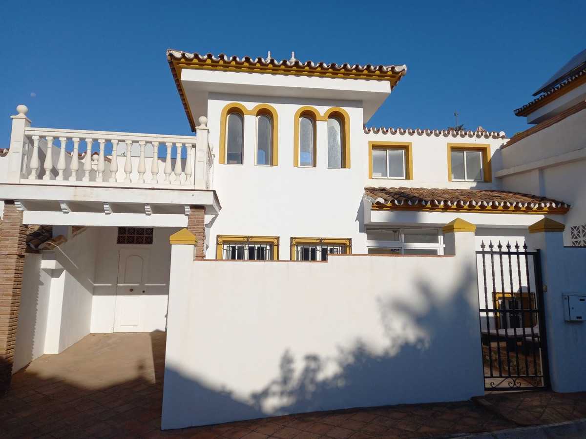 casa en Fuengirola, Andalucía 10996955