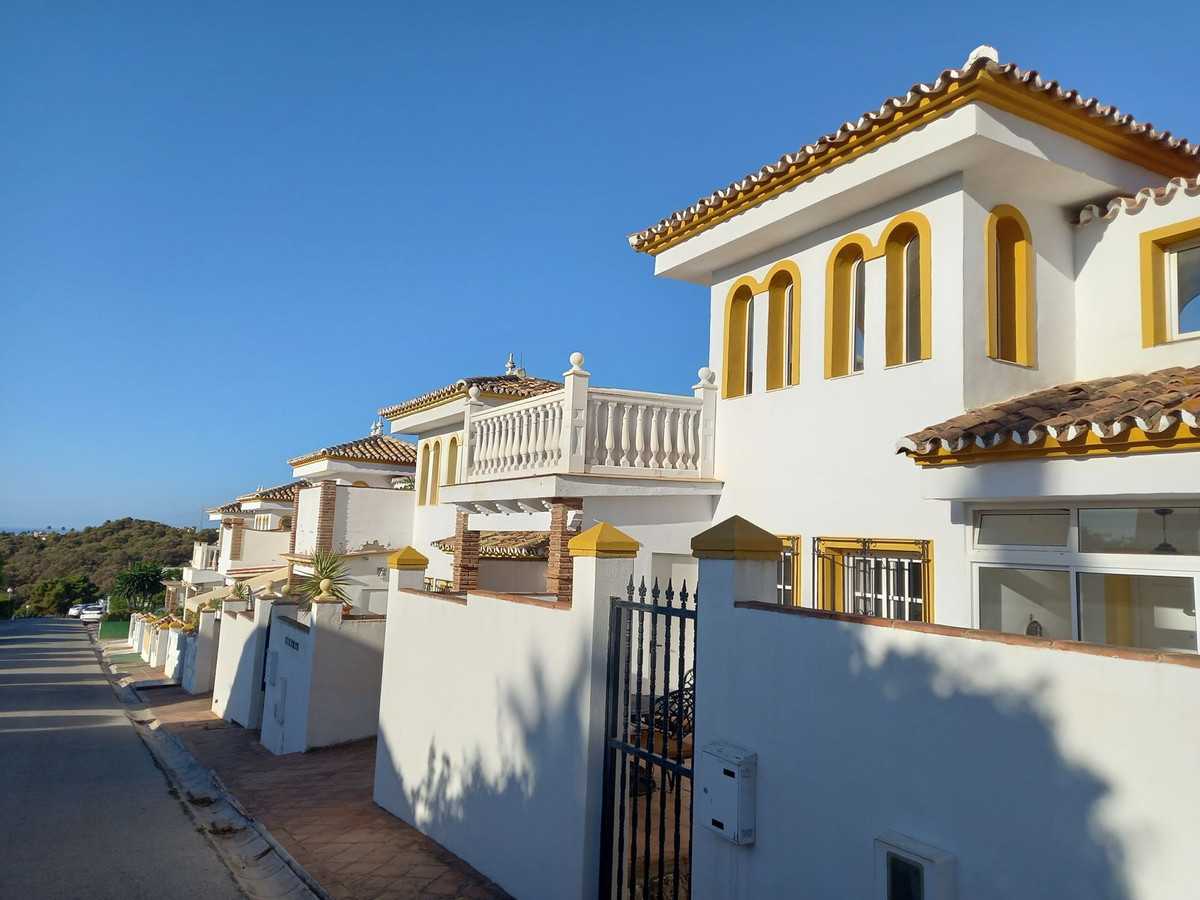 Hus i Fuengirola, Andalusia 10996955