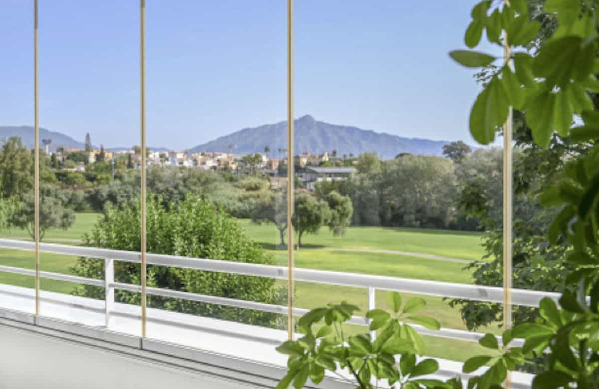 Condominium in San Pedro de Alcantara, Andalusia 10996973