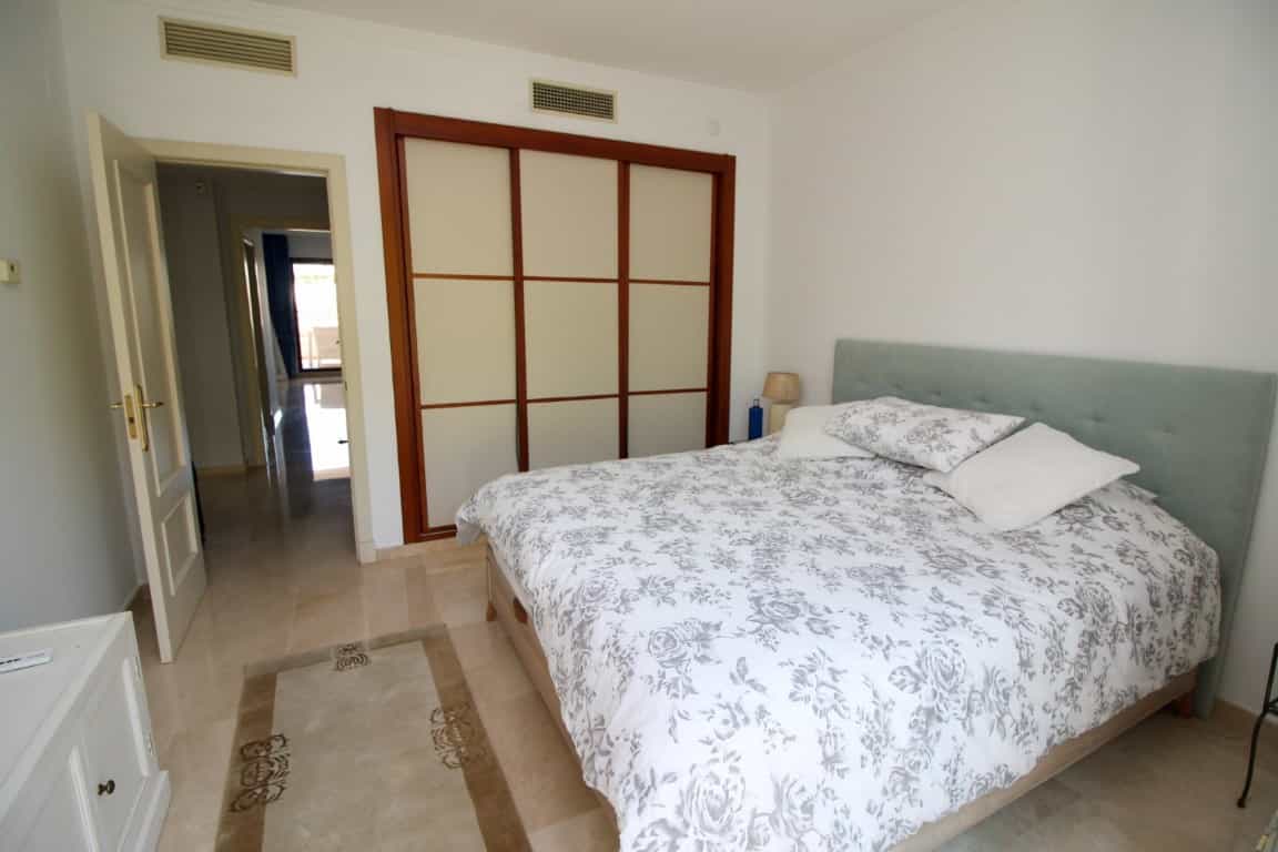 Eigentumswohnung im La Quinta, Canarias 10997222