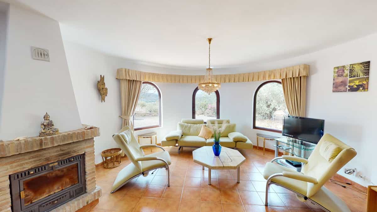 Rumah di Vinuela, Andalusia 10997296