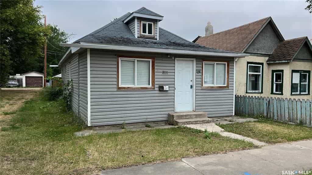 Hus i Saskatoon, Saskatchewan 10997651