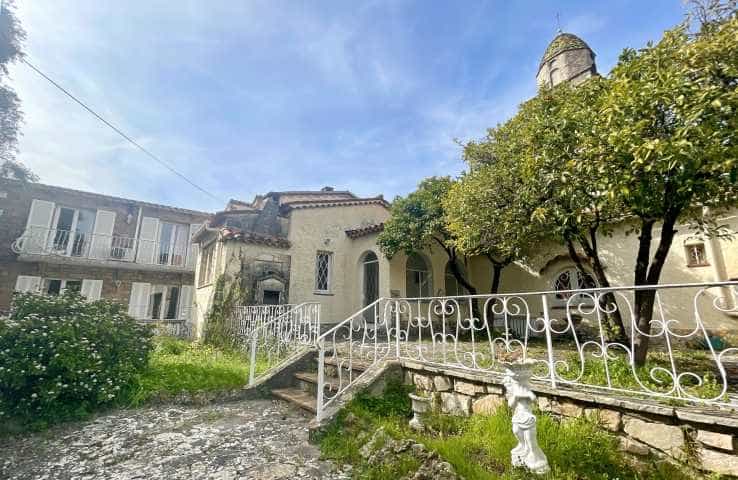 Talo sisään Le Cannet, Provence-Alpes-Côte d'Azur 10997733