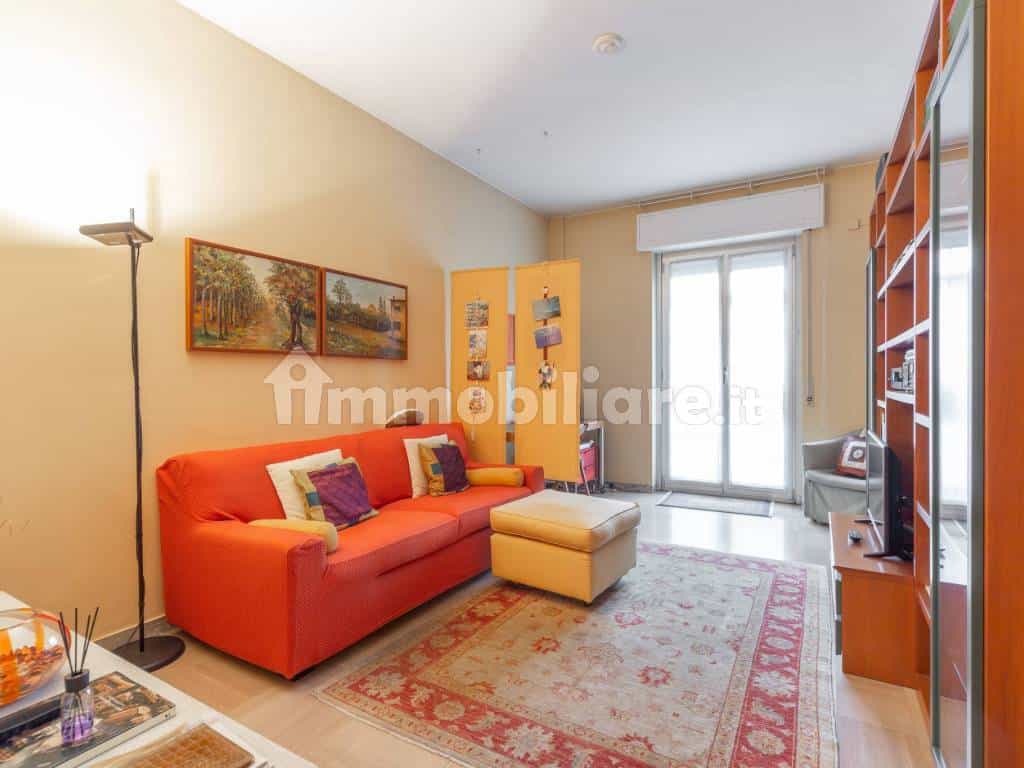 Condominium dans Maroc, Lombardie 10997940