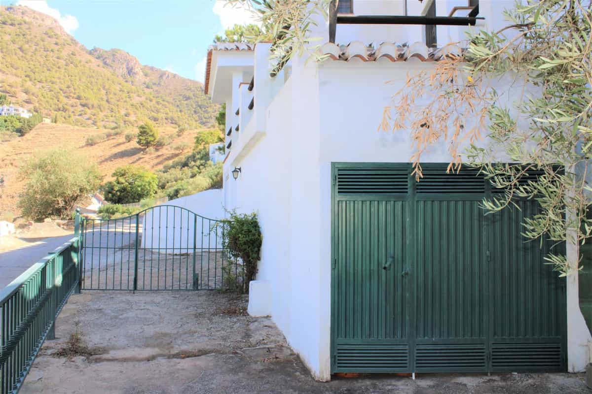 жилой дом в Frigiliana, Andalusia 10997968