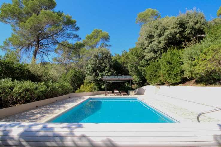 rumah dalam Montauroux, Provence-Alpes-Côte d'Azur 10997992