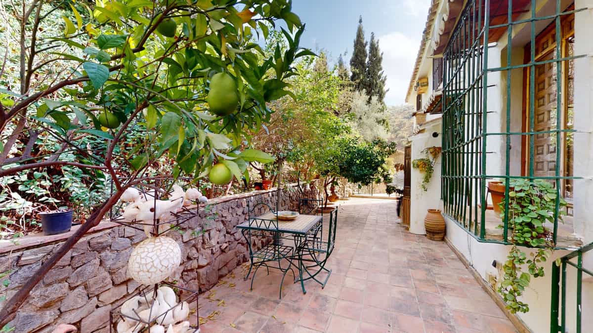 rumah dalam Sayalonga, Andalusia 10998369