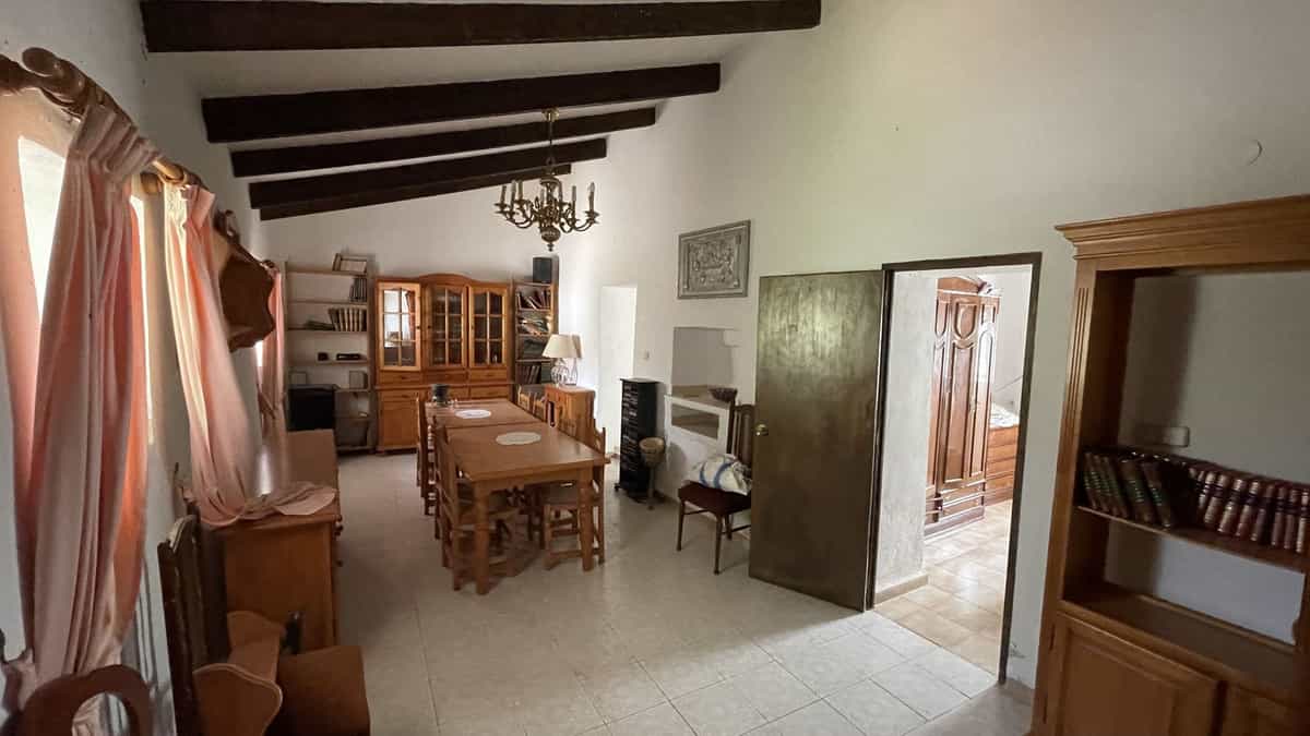 Hus i Almogía, Andalusia 10998516