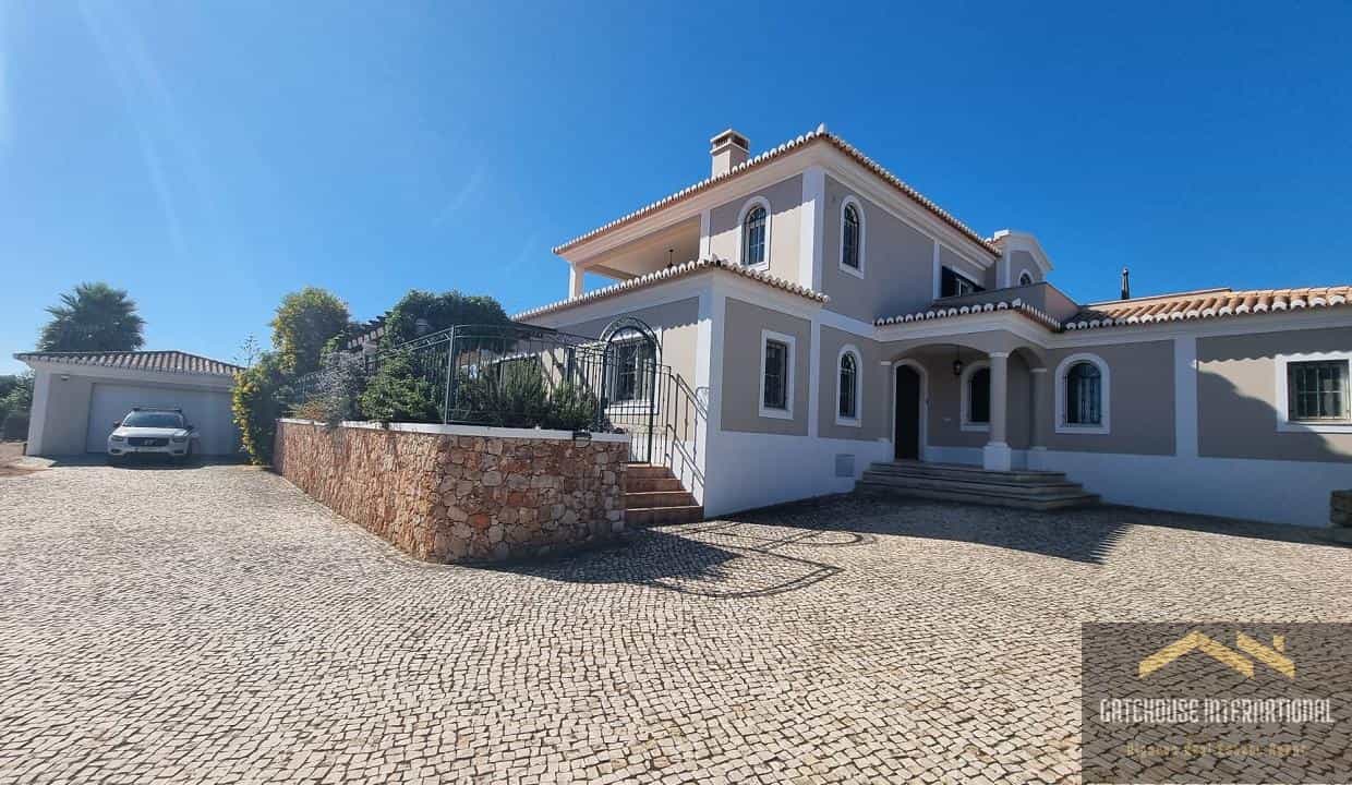 House in Carvoeiro, Faro 10998632