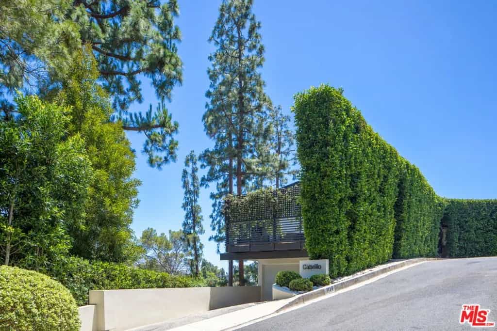 Condomínio no Beverly Hills, Califórnia 10998640