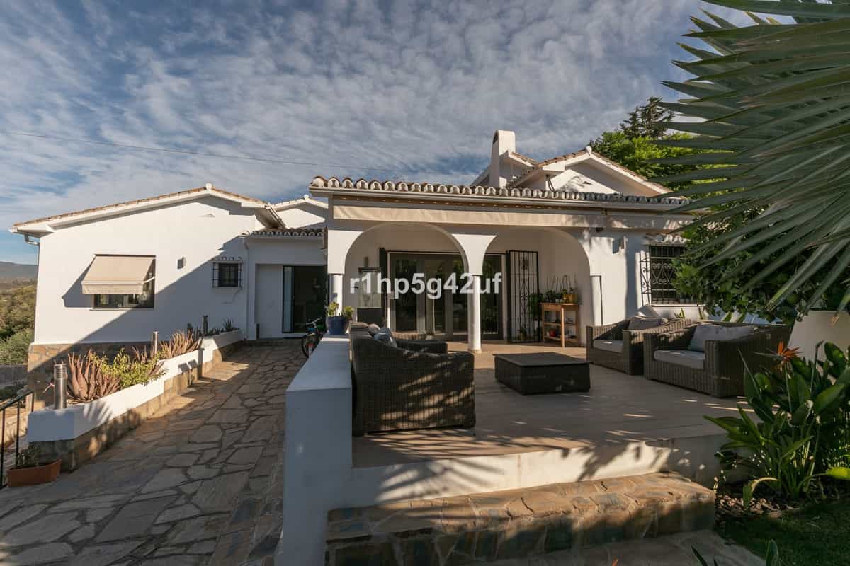 Huis in Benahavis, Andalusië 10998674