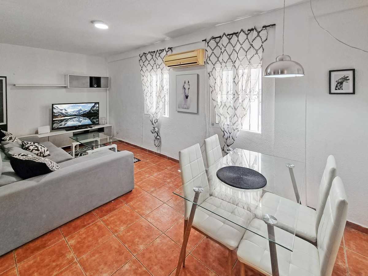 Condominium in San Luis de Sabinillas, Andalusia 10998779