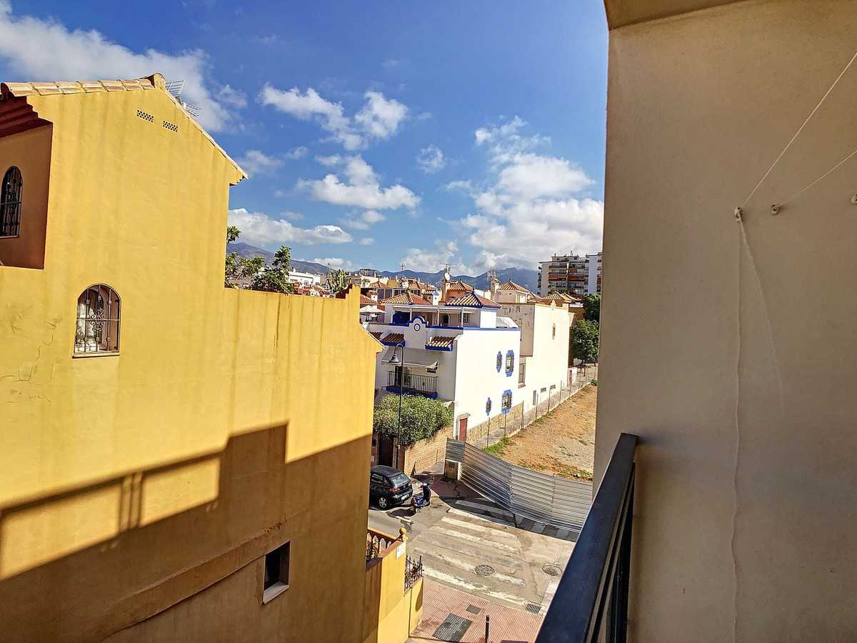 Condominium dans Fuengirola, Andalucía 10998897