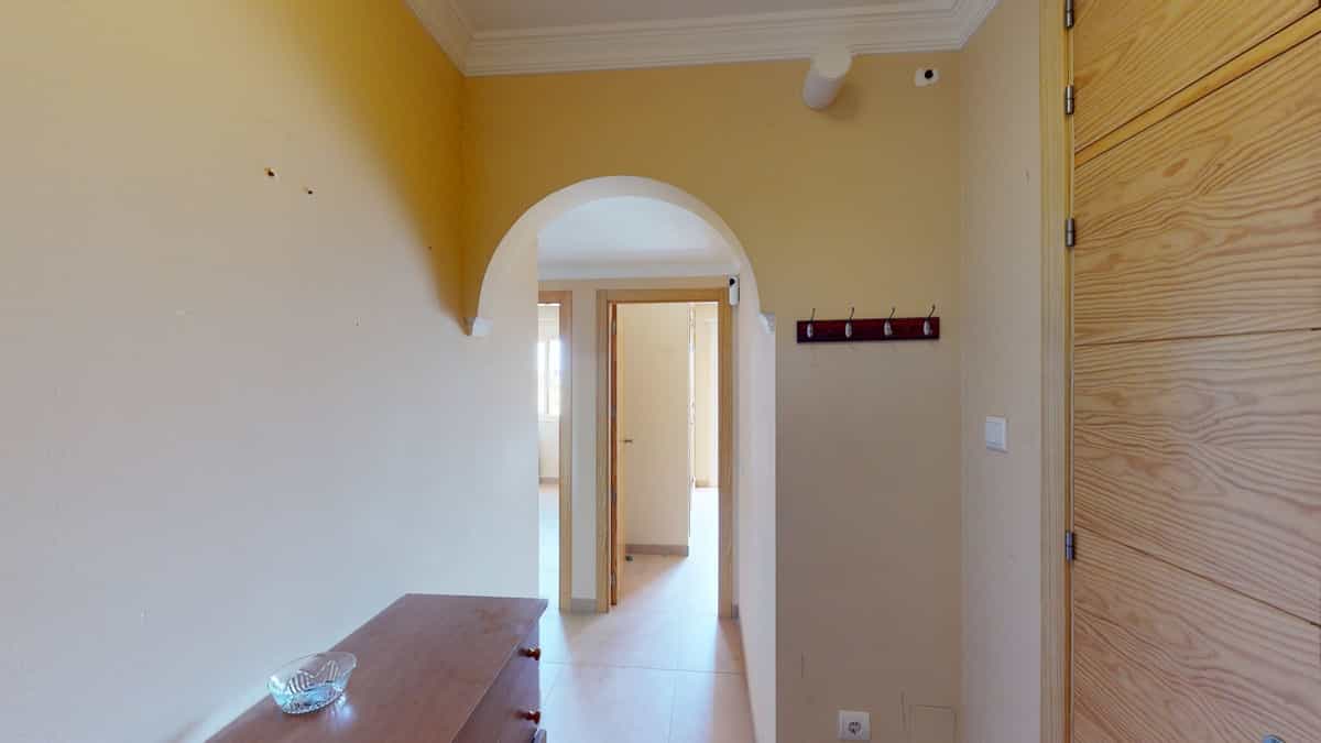 公寓 在 托雷德爾馬爾, 安達盧西亞 10998959