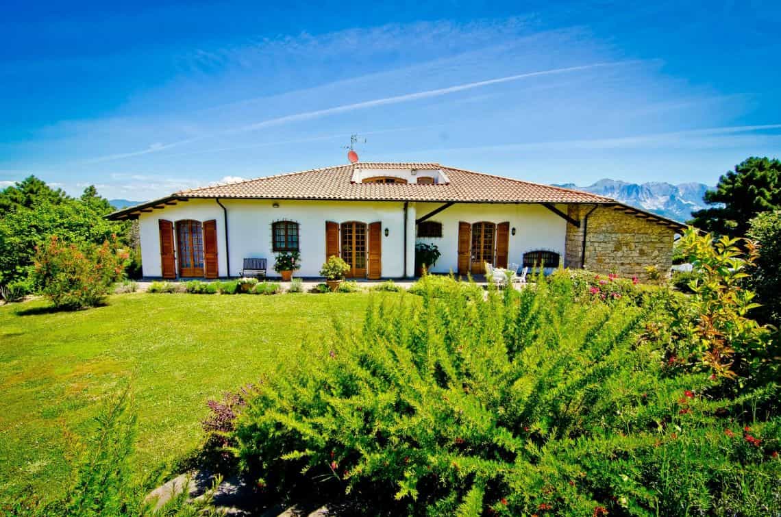 House in Fiumaretta di Ameglia, Liguria 10999329