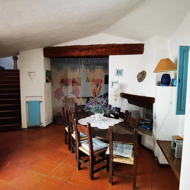 σπίτι σε Porto Rotondo, Sardinia 10999393