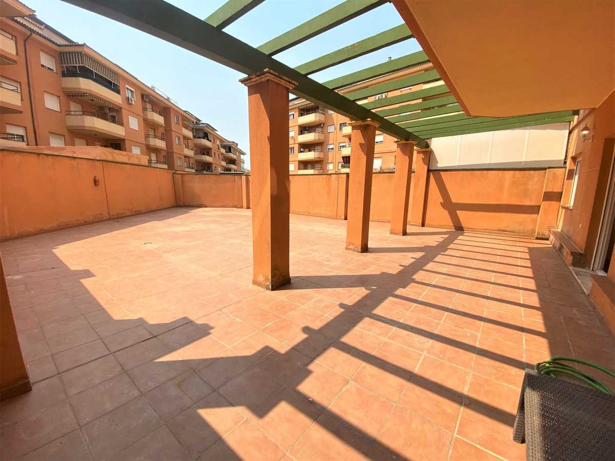 Eigentumswohnung im San Luis de Sabinillas, Andalusia 10999455