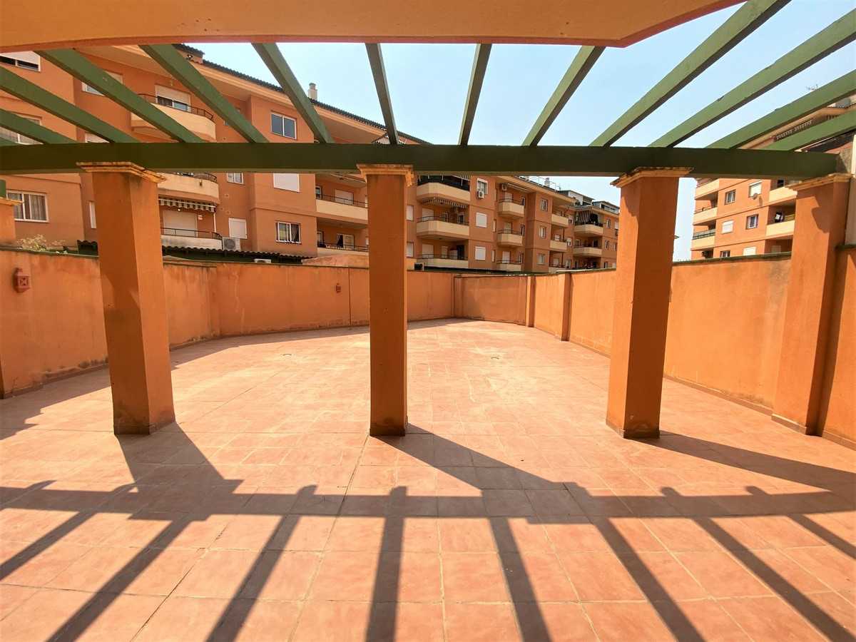 Eigentumswohnung im San Luis de Sabinillas, Andalusia 10999455