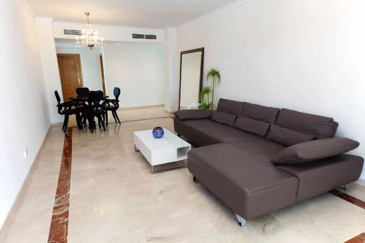 Condominium dans Benahavís, Andalousie 10999510