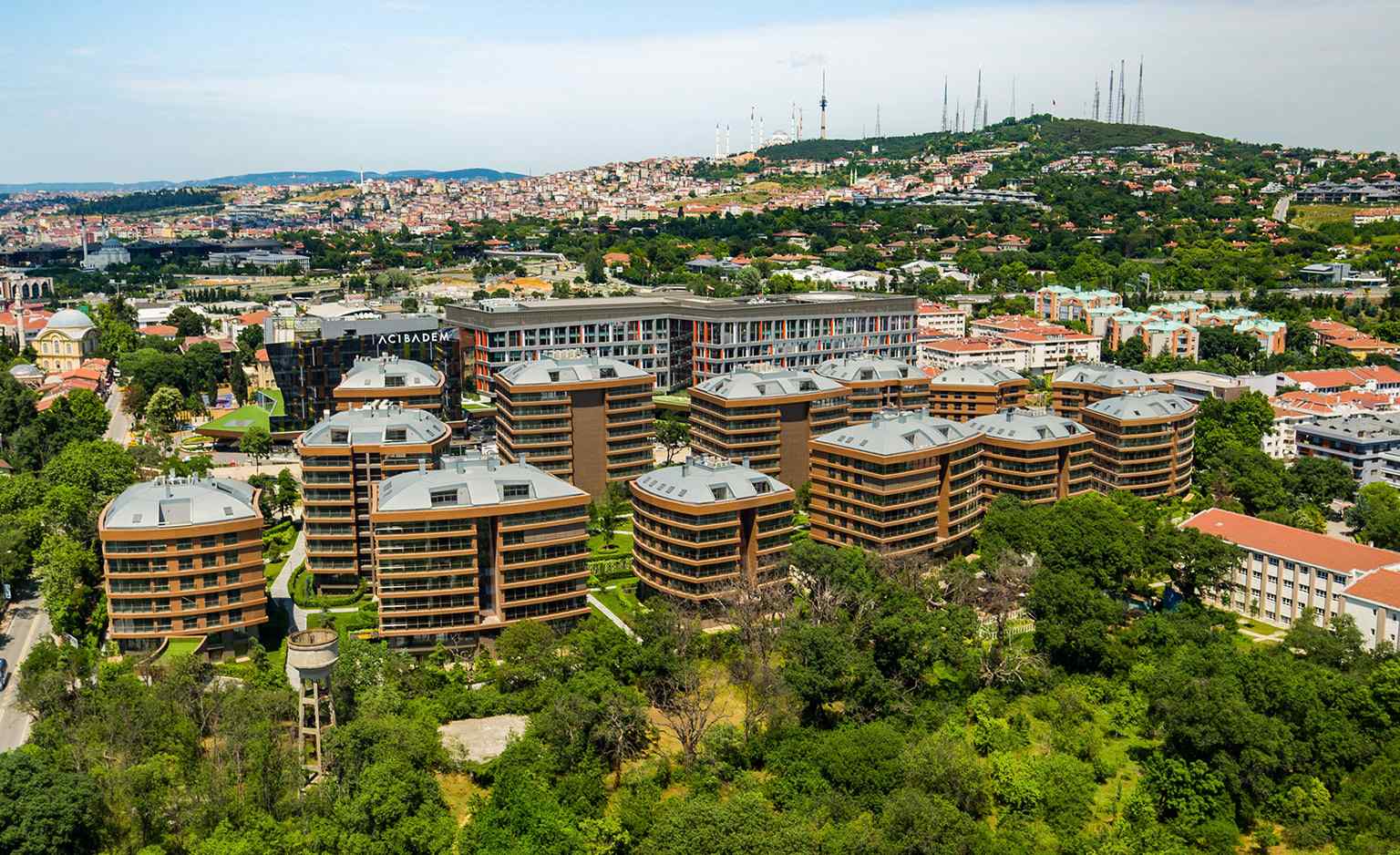Condominium in Umraniye, Istanbul 10999674