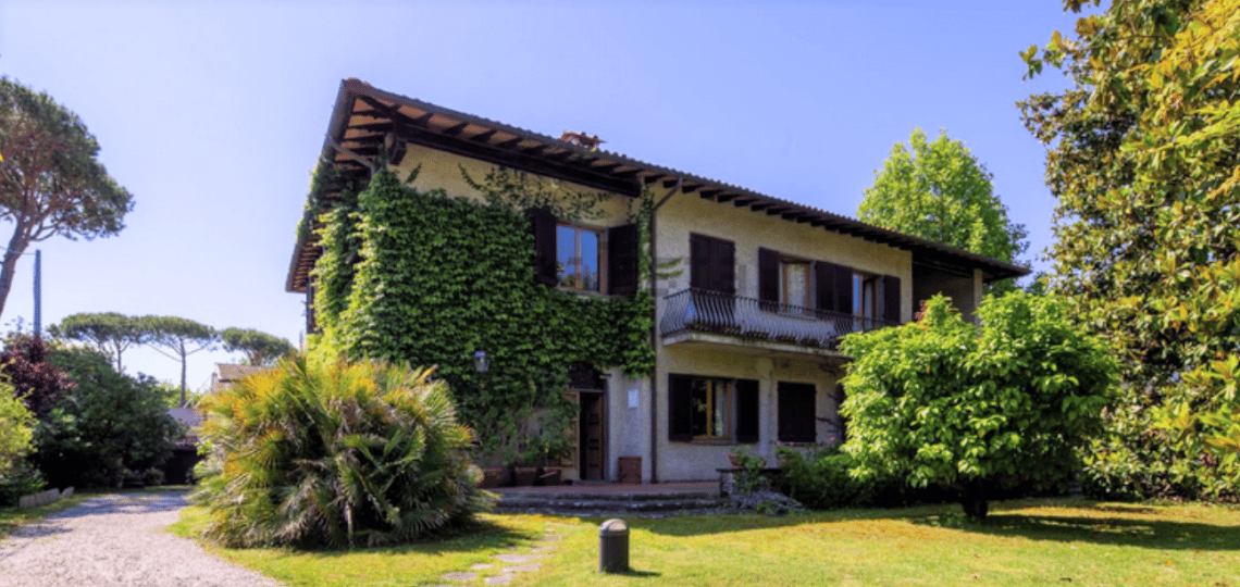 House in Forte dei Marmi, Tuscany 11000009