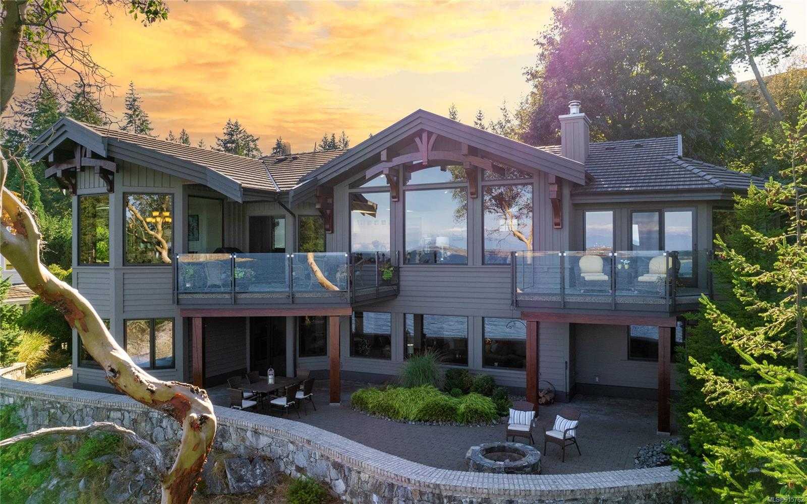 Condominium in Nanoose Bay, British Columbia 11000084