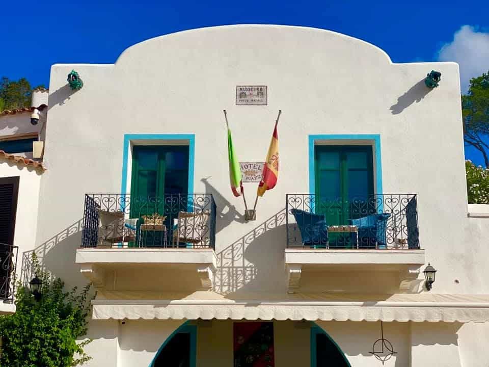 жилой дом в Punta Sardegna, Sardinia 11000086