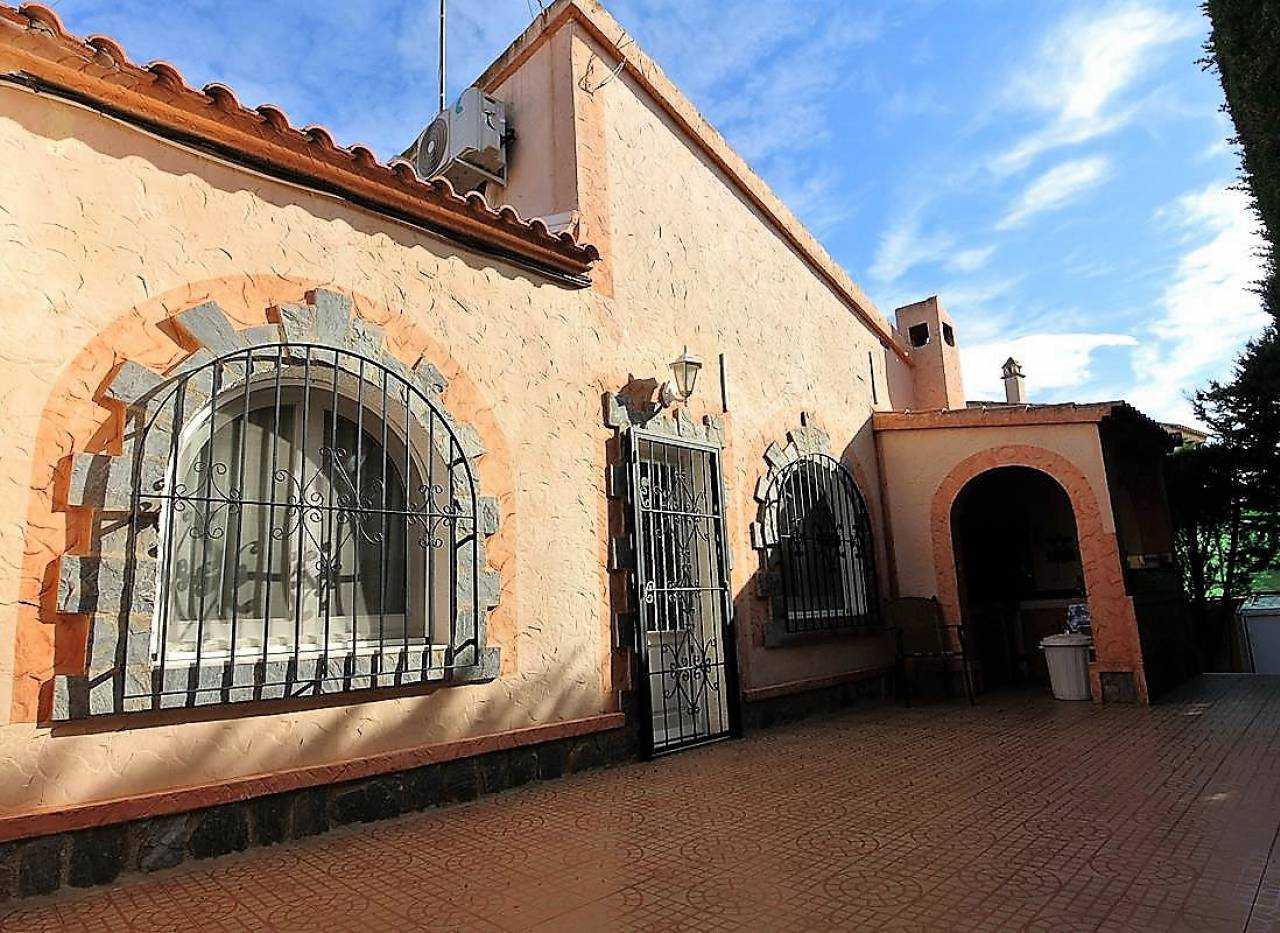 rumah dalam Torrelamata, Valencia 11000348