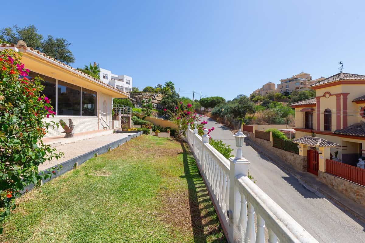 بيت في Marbella, Andalucía 11000857