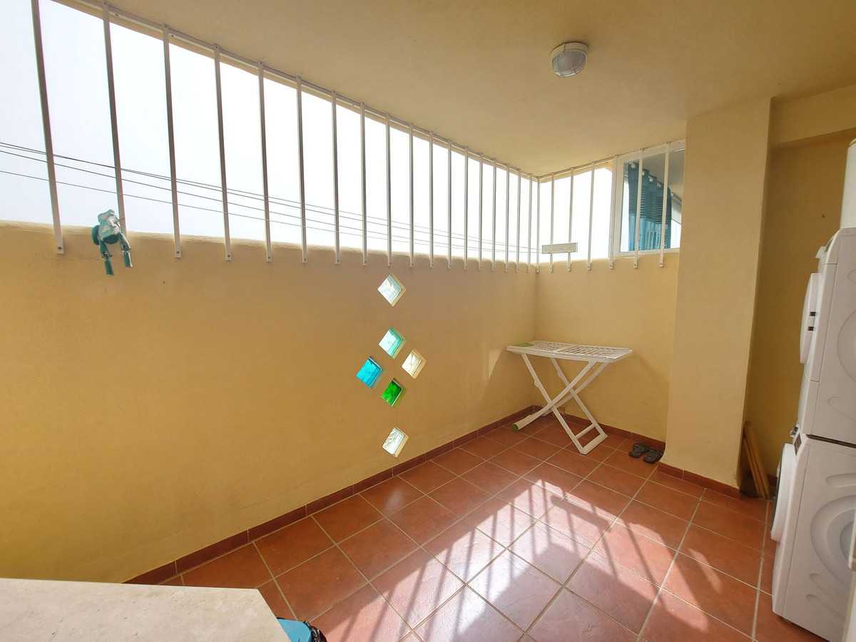公寓 在 Benalmádena, Andalucía 11000902