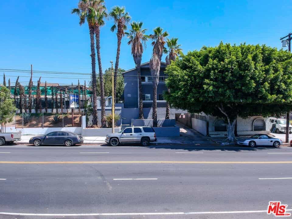 Condominium in Wellington Heights, California 11001866