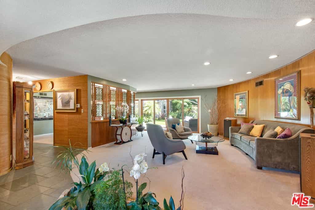 Condominium in View Park-Windsor Hills, California 11001874