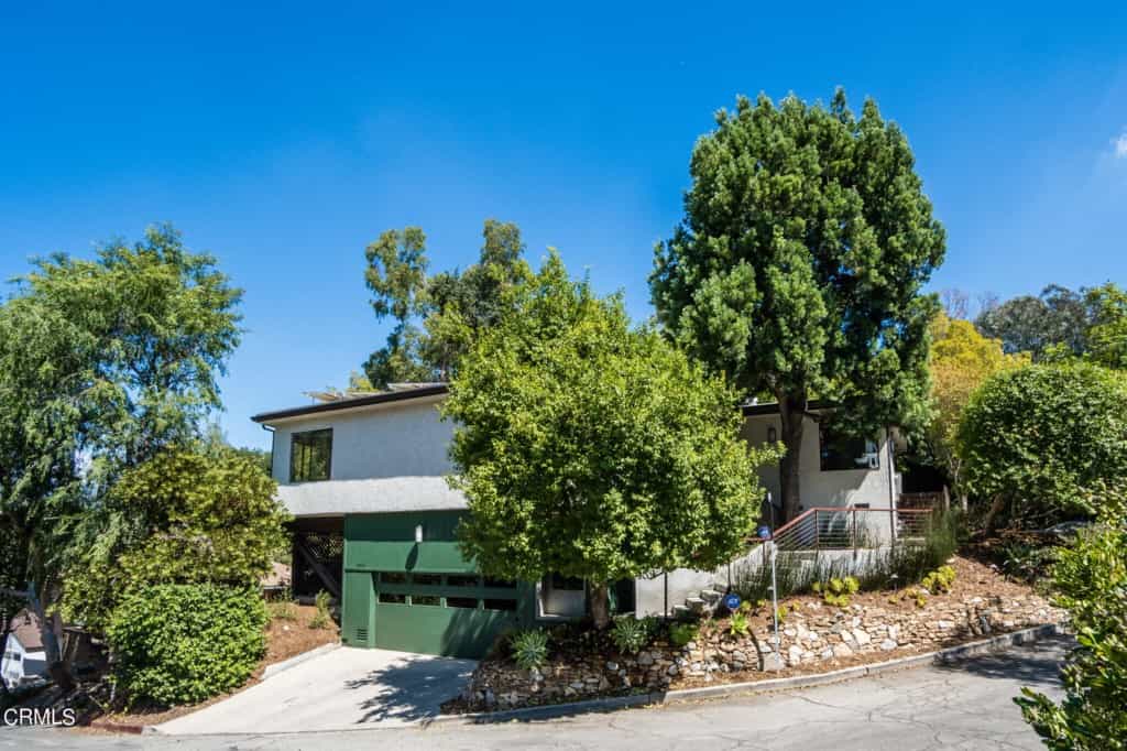 Condominium in South Pasadena, California 11002065