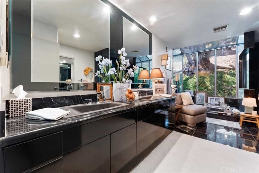 Condominium in La Habra Heights, California 11002651