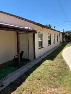 公寓 在 Torrance, California 11002914