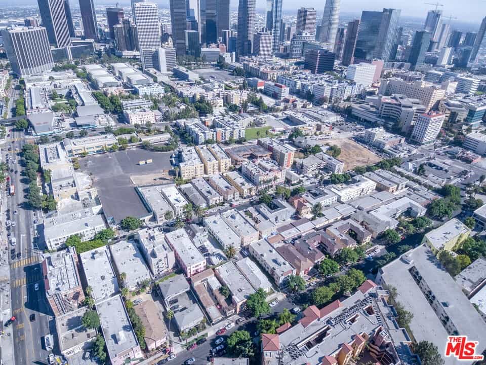 Condominium dans Los Angeles, California 11003035