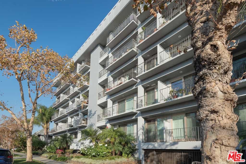 Condominium dans Beverly Hills, California 11003174