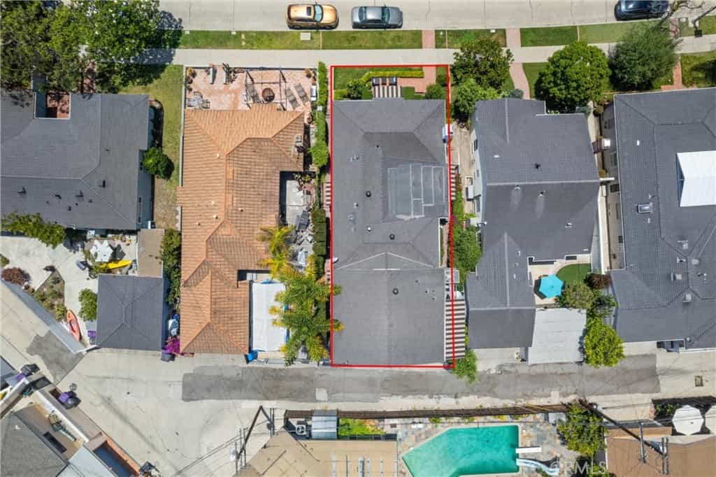 House in Long Beach, California 11003193